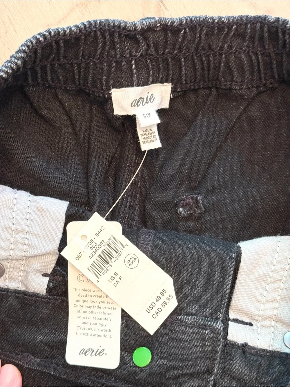 Aerie Daydream Distressed Black Denim Shorts‎ Size Small NWT